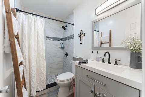 5870 Benner Street, Los Angeles, CA 90042