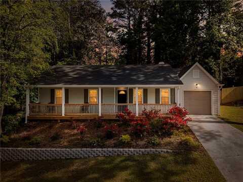 874 Fox Valley Drive, Stone Mountain, GA 30088