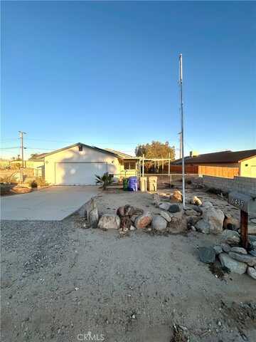 6435 Cahuilla Avenue, 29 Palms, CA 92277