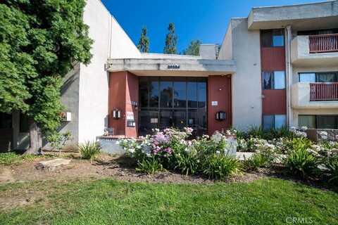 20234 Cantara Street, Winnetka, CA 91306