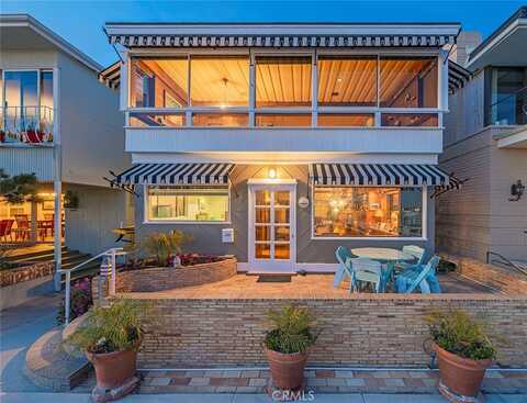 1402 S Bay Front, Newport Beach, CA 92662