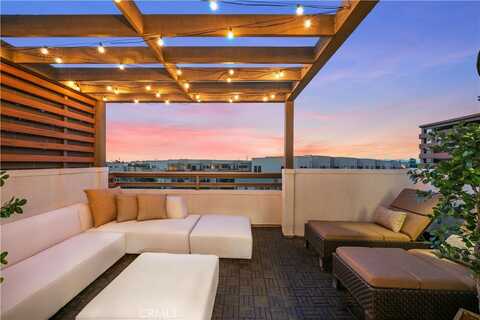 1651 Topanga, Costa Mesa, CA 92627