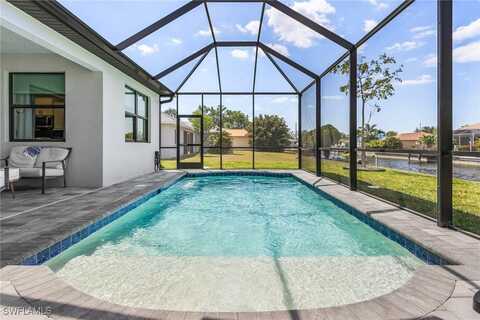 137 SE 23rd Terrace, Cape Coral, FL 33990