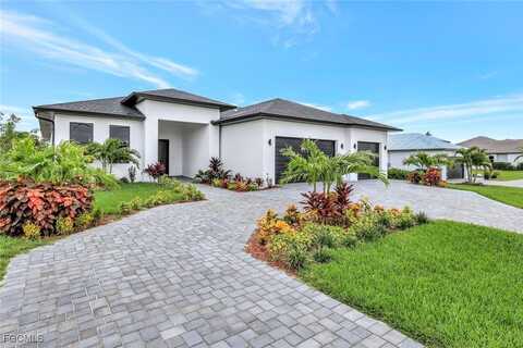 2596 Surfside Boulevard, Cape Coral, FL 33914