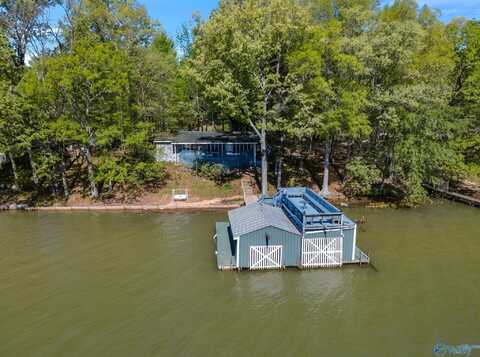 17561 Elk Estates Road, Athens, AL 35614