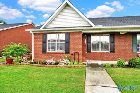 751 Pattillo Street SW, Hartselle, AL 35640