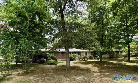 404 Wildhaven Circle, Gadsden, AL 35901