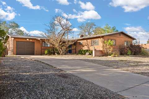 5804 CHAPARRAL Circle NW, Albuquerque, NM 87114