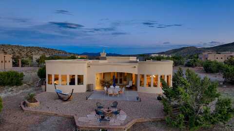 255 DIAMOND TAIL Road, Placitas, NM 87043