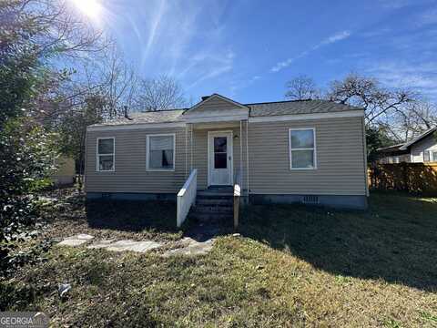 118 Arnold, Warner Robins, GA 31093