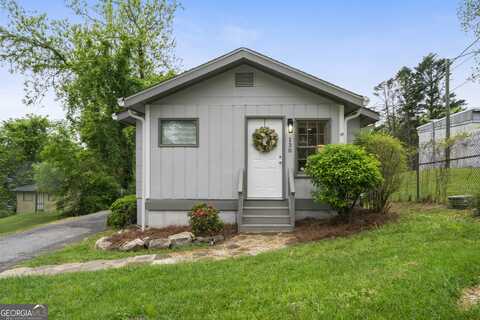 130 Carlyle, Norcross, GA 30071