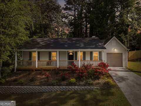 874 Fox Valley, Stone Mountain, GA 30088