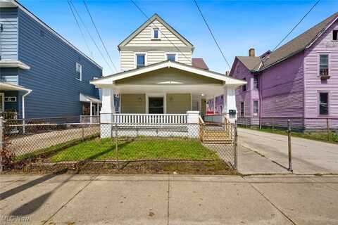3414 Daisy Avenue, Cleveland, OH 44109