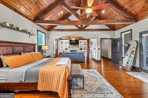 401 Sara, Loganville, GA 30052