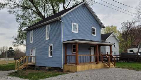 482 Lock Seventeen Road SE, Gnadenhutten, OH 44629