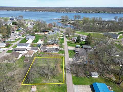 Denver Drive, Lake Milton, OH 44429