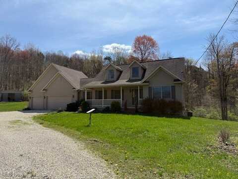 6020 Factor Road SW, Sherrodsville, OH 44675