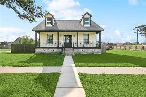 229 JAGUAR Drive, Arabi, LA 70032