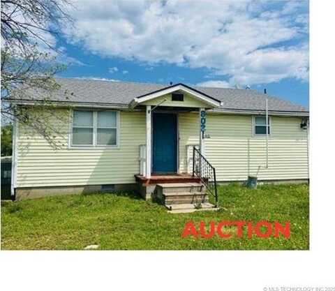 802 5th Street, So Coffeyville, OK 74072