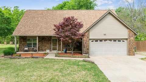 9846 Rosewood Drive, Broken Arrow, OK 74014