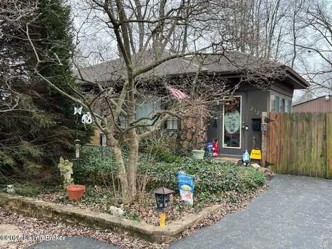 2120 West Ln, Louisville, KY 40216
