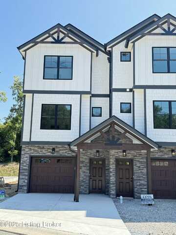 7407 Park Vue Dr, Crestwood, KY 40014