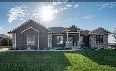 6540 Palm Valley, Sioux City, IA 51106