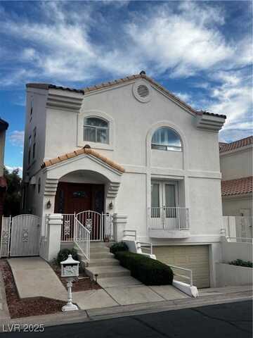 2857 Queens Courtyard Drive, Las Vegas, NV 89109