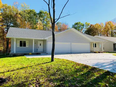 1524 S Woodland Avenue, Michigan City, IN 46360