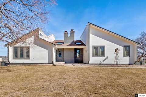 12814 Sky Park Drive, Omaha, NE 68137