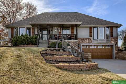 11024 N 61st Street, Omaha, NE 68152