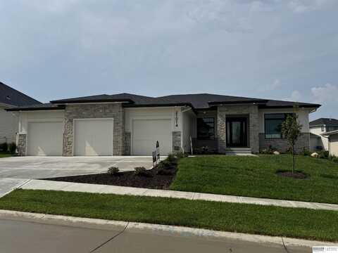 21014 E Street, Elkhorn, NE 68022