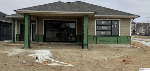 17502 Dupont Plaza Circle, Omaha, NE 68130