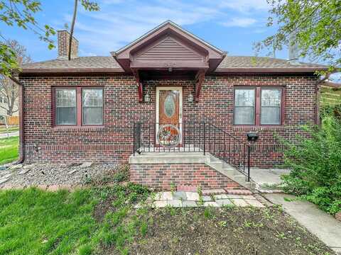 2802 S 12th Street, Lincoln, NE 68502