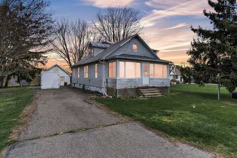 5040 Easy Street, Newport, MI 48166
