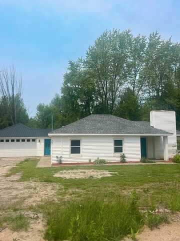 19051 174th Avenue, Spring Lake, MI 49456