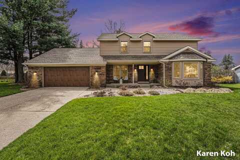 7668 Apple Hill Court SE, Ada, MI 49301