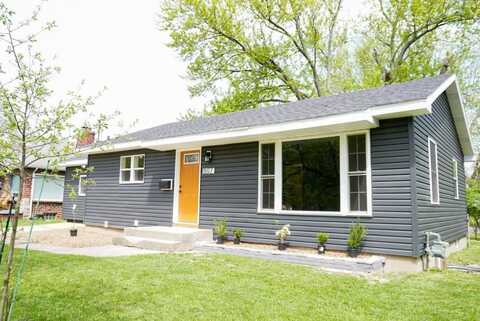 1807 Leonard Street NW, Grand Rapids, MI 49504