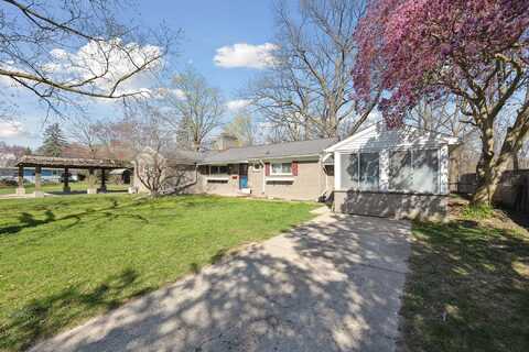 32482 Woodbrook Drive, Wayne, MI 48184