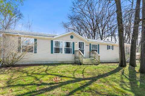 6545 Hiller Avenue, Whitmore Lake, MI 48189