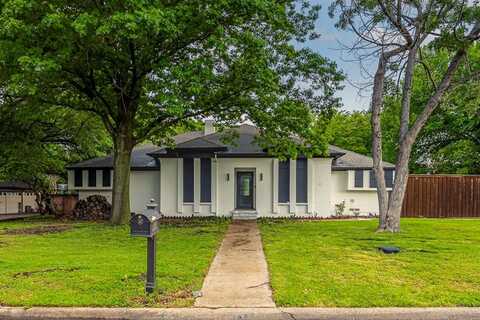 5117 Greensboro Drive, Sachse, TX 75048