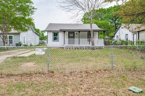 2932 Hiawatha Trail, Lake Worth, TX 76135