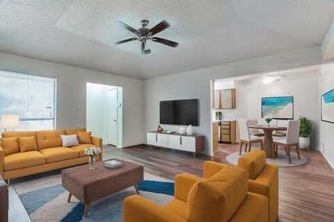 2820 Ridgecrest Drive, Fort Worth, TX 76133