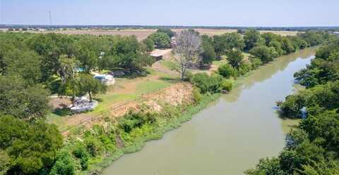 4155 W US Highway 190, San Saba, TX 76877