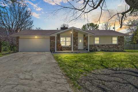 2554 S Collinson Avenue, Springfield, MO 65804