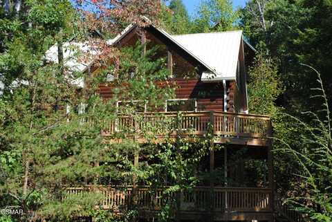 1622 Misty Hollow Way, Gatlinburg, TN 37738