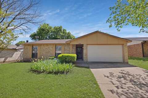 7112 Winterberry Drive, Dallas, TX 75249