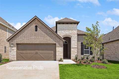 4933 Hitching Post Drive, Fort Worth, TX 76036