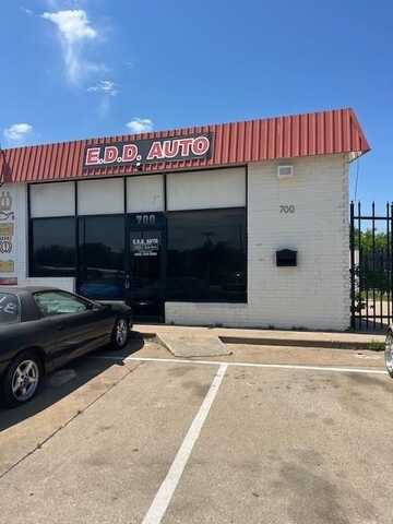 700 S Cherry Lane, White Settlement, TX 76108
