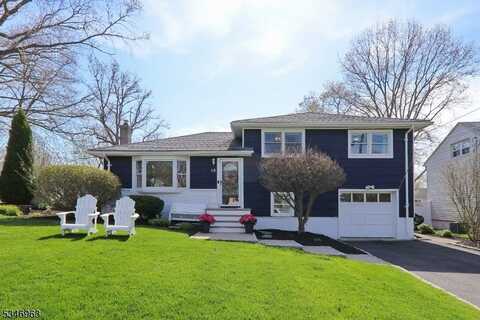 48 Arlene Ct, Fanwood, NJ 07023
